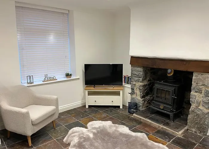 Mount Cottage